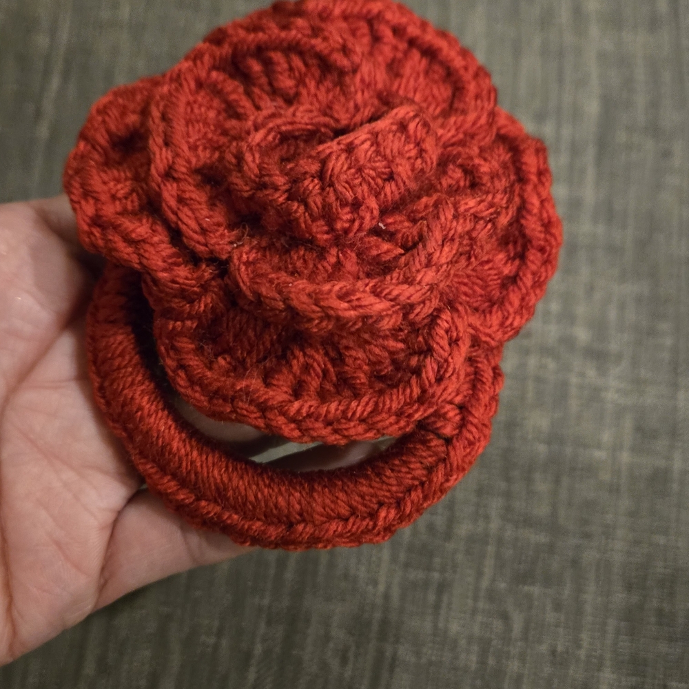 Elegant Red Crochet Flower Hair Tie
